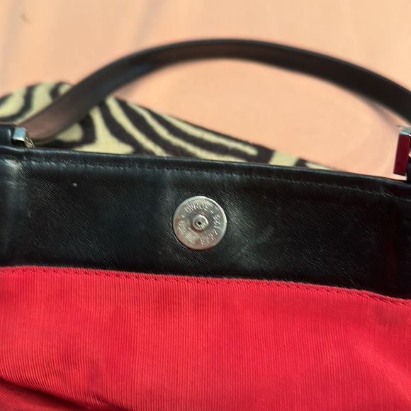 Rafe handbag. Faux fur. - Picture 8 of 8